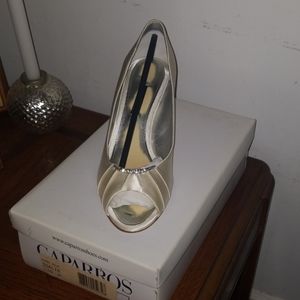 Caparros Ivory Colored Formal Heels Size 10